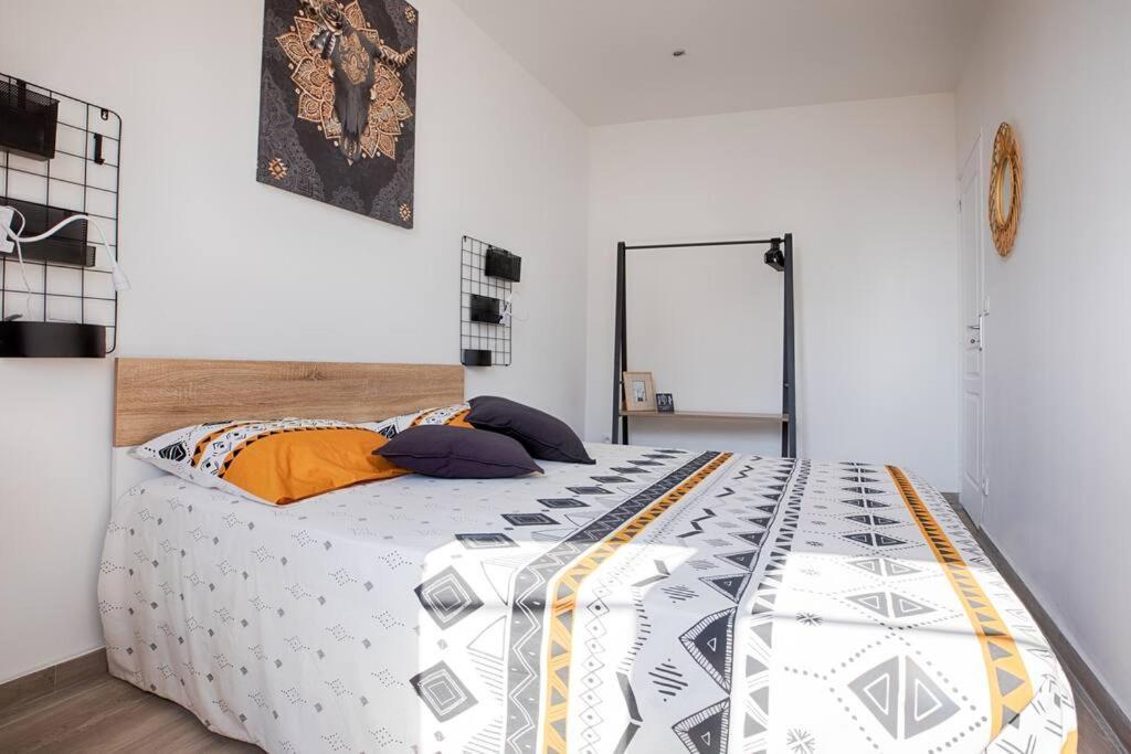 Apartamento Joli T3 Avec Balcon - Gare St-Charles A 50 M Marsella Exterior foto